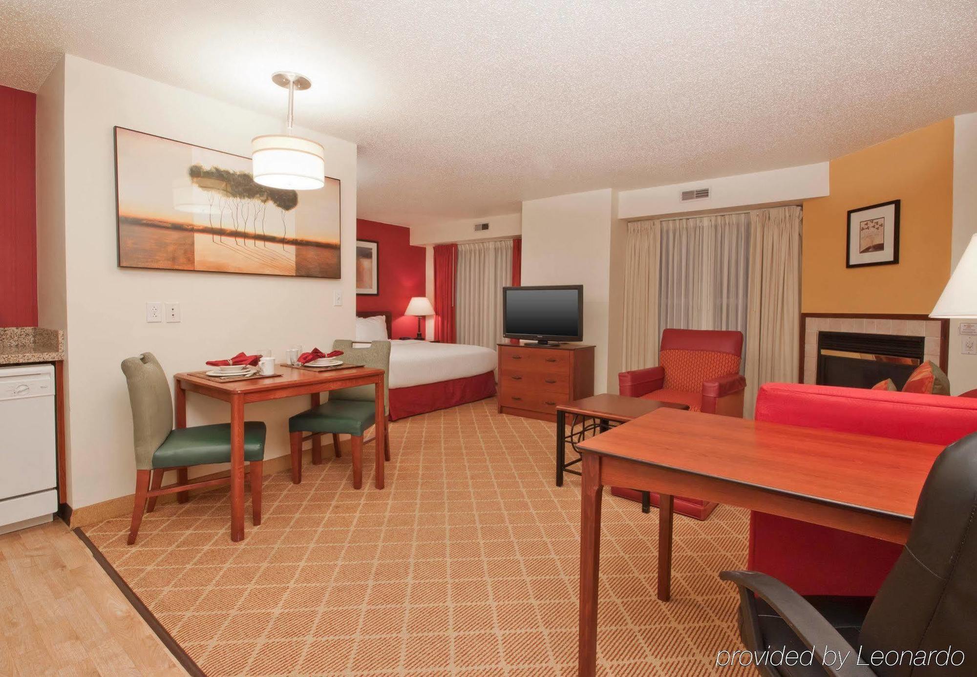 Residence Inn By Marriott West Springfield Eksteriør billede