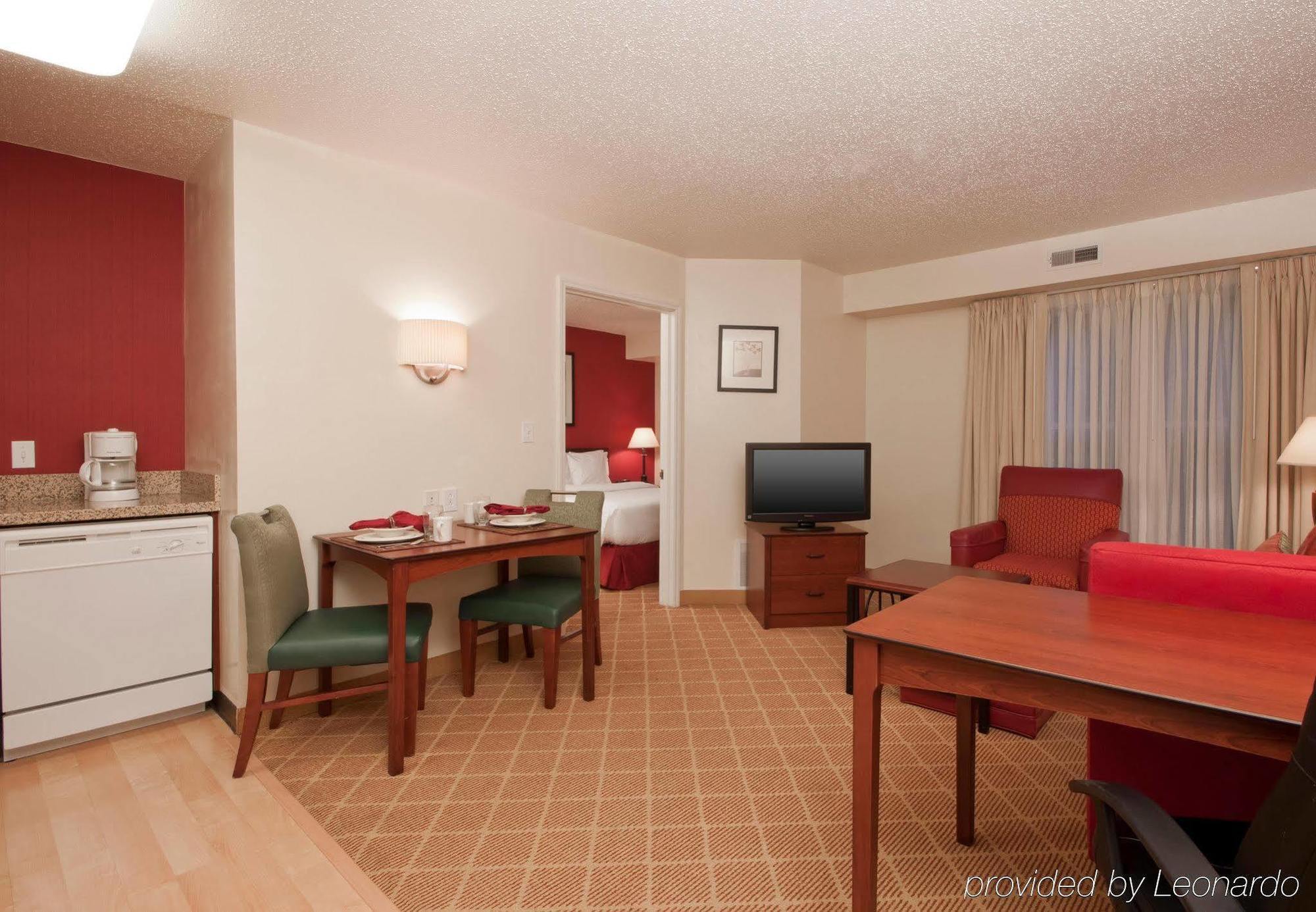 Residence Inn By Marriott West Springfield Eksteriør billede
