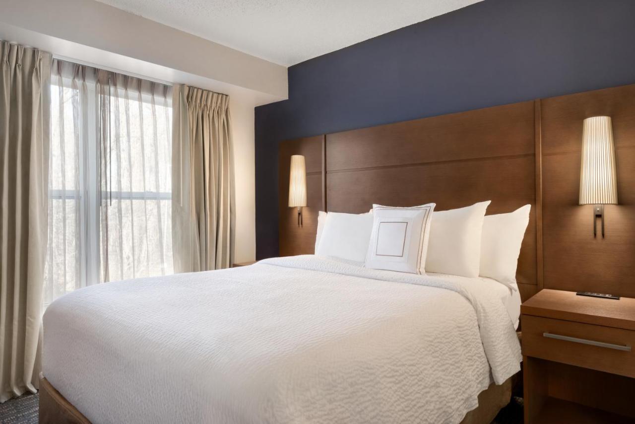 Residence Inn By Marriott West Springfield Eksteriør billede
